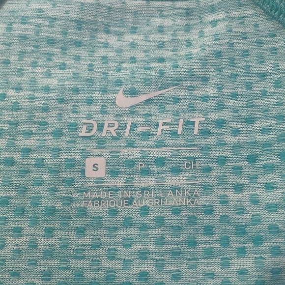 NIKE Dri-Fit Blue Athletic Tank Size S strappy back Breathable fabric details - Picture 9 of 14